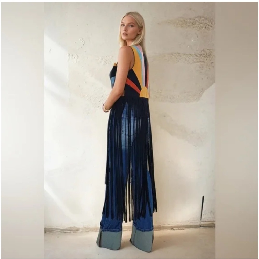 🌅 Boho Western Color Block Fringe Vest – Black Sunrise Multi